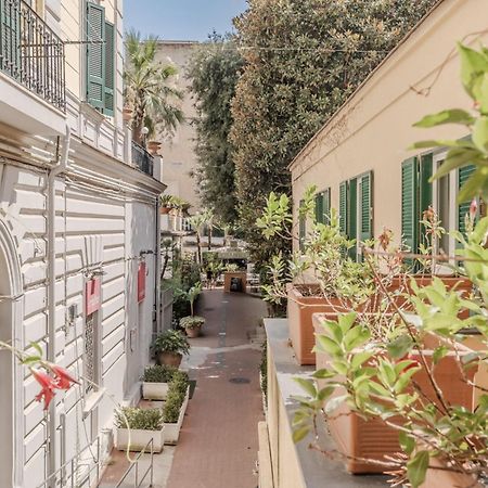 Hotiday Room Collection - Napoli Residenza Scarlatti エクステリア 写真