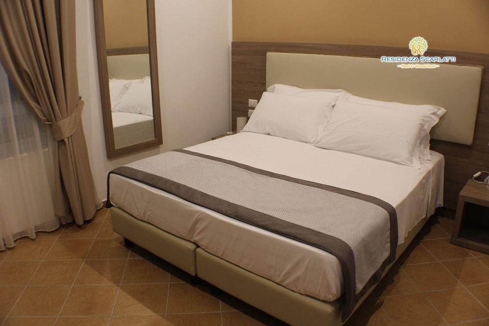 Hotiday Room Collection - Napoli Residenza Scarlatti エクステリア 写真