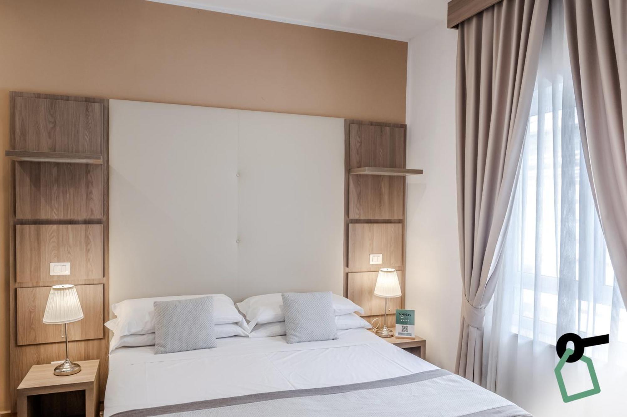Hotiday Room Collection - Napoli Residenza Scarlatti エクステリア 写真