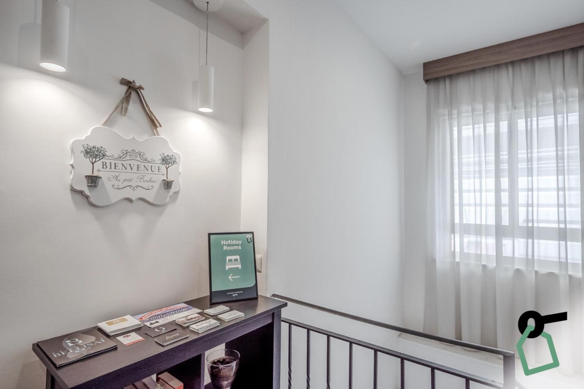 Hotiday Room Collection - Napoli Residenza Scarlatti エクステリア 写真
