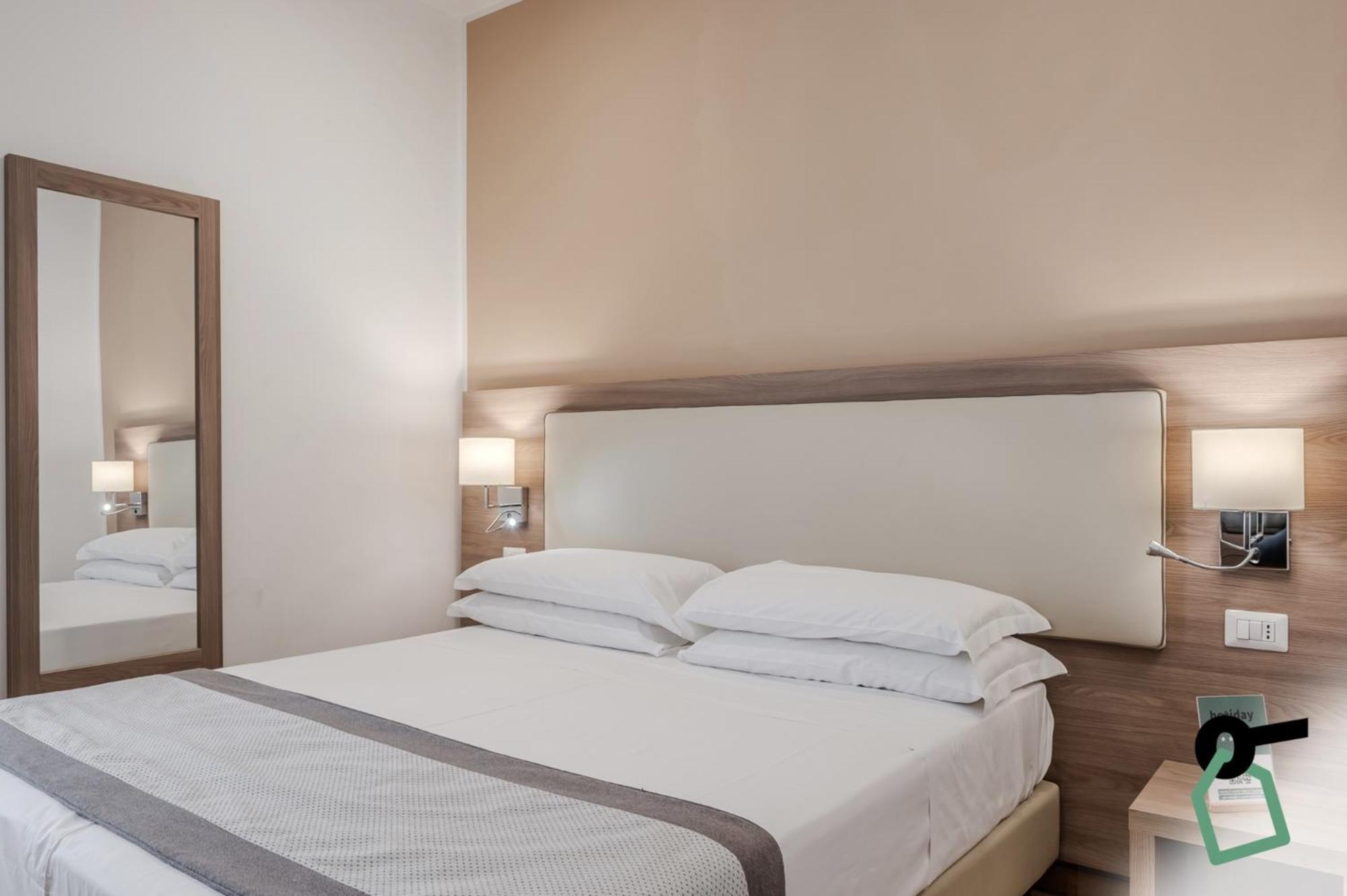 Hotiday Room Collection - Napoli Residenza Scarlatti エクステリア 写真